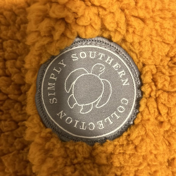 Mustard yellow, simply southern, teddy crewneck - Picture 2 of 2